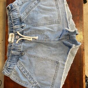 No Boundaries Light Blue Jean Shorts with Frayed Hem